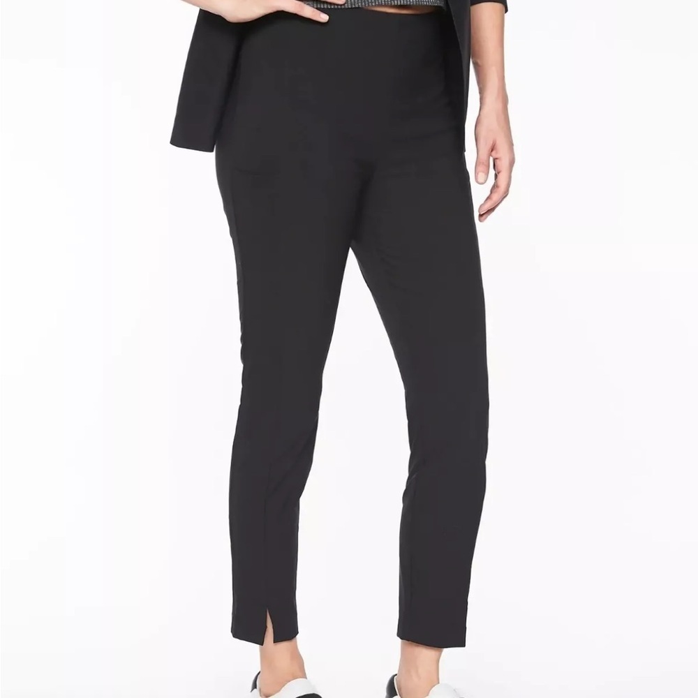 Athleta Wander Slim Black Pants size 2 353450-02 excellent used condition
